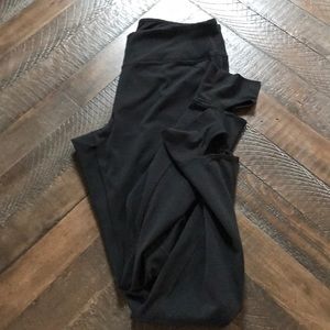 Gaiam black, stirrup yoga leggings